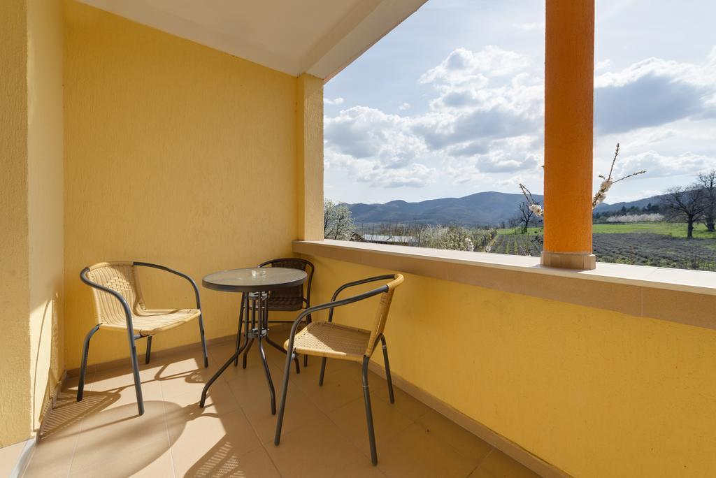Marinovata Kashta Guest House Veliki Preslav Exterior foto